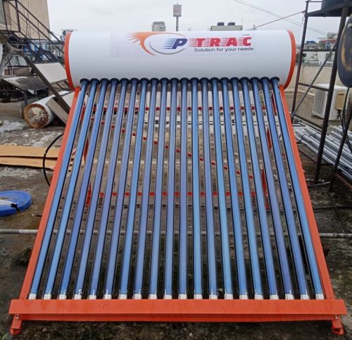 Fully Automatic 200 Liter Solar Water Heater, For Home Usage, Tank Material : Gi