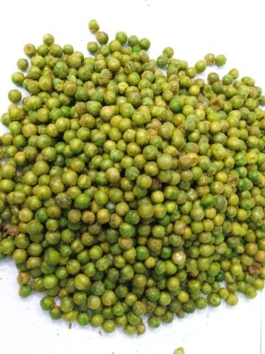 Green Chatpata Matar Namkeen, For Snacks, Restaurant, Hotel, Style : Fried