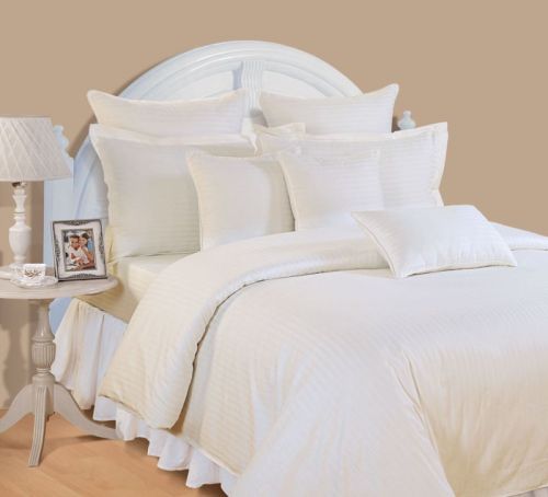 White Stripes Polyester Bed Sheet Set, For Home, Hotel, Feature : Anti Shrink, Easy To Clean