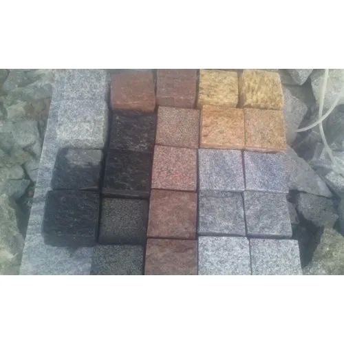 Sqaure Polished Granite Outdoor Cobblestone, For Pavement, Feature : Attractive Look, Fine Finish