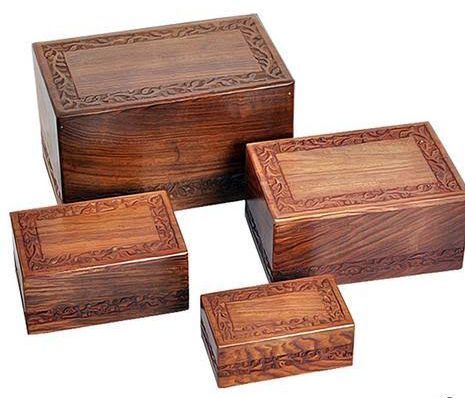 Brown Polished Plain Wooden Urns, For Decoration, Style : Modern