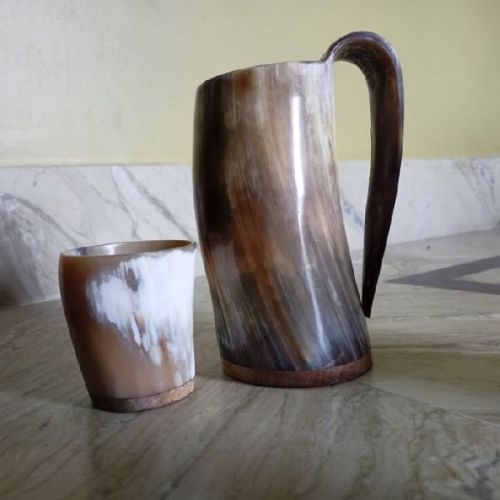 Drinking Horn With Iron Stand