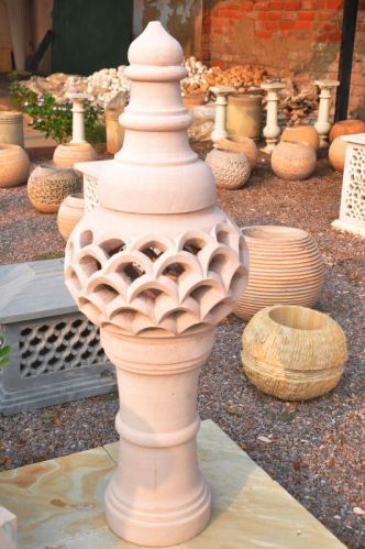 Polished Stone Lamp Post, Style : Antique