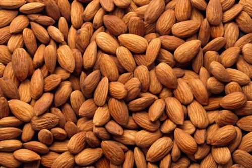 Natural California Almonds Nuts, Grade : Industrial