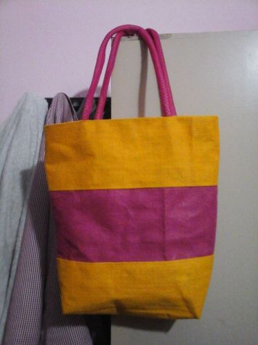 Printed College Jute Bag, Handle Type : Loop Handle