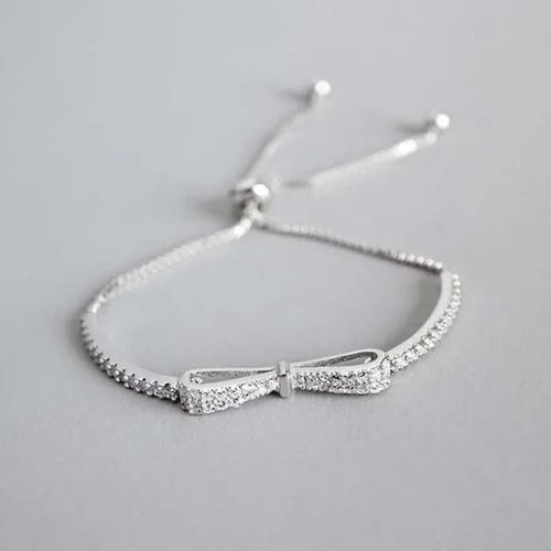 Ladies 925 Sterling Silver Bracelet, Packaging Type : Velvet Box