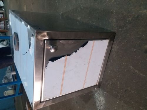 Polished SS Enclosures For Surface Cleaning, Clinical