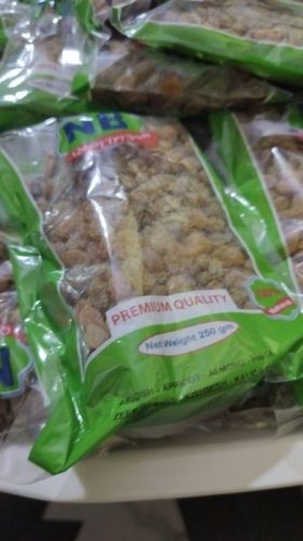 Golden raisins, Packaging Type : Plastic Bag Or Box