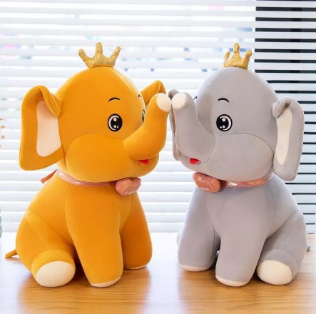 45 Cm R Crown Elephant Stuffed Toy