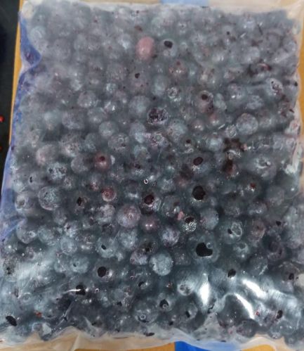 Natural Frozen Black Grapes, Taste : Sweet