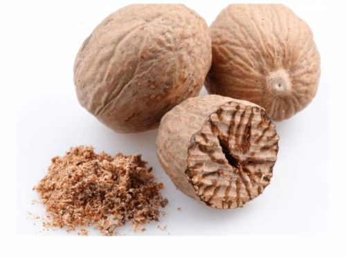 Raw Common Nutmeg, Color : Brown