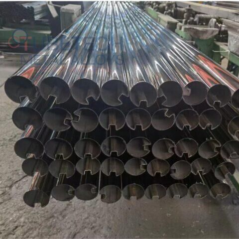 Round Slot Mirror Polish Stainless Steel Pipes