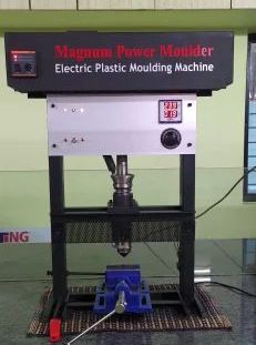 Electric Mini Plastic Molding Machine For Industrial Use