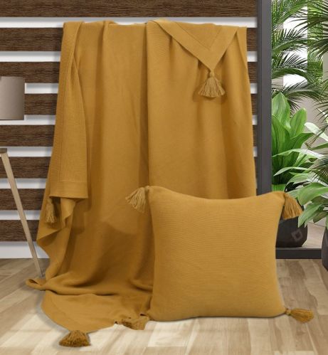 Plain Cotton Knitted Throws With Cushion