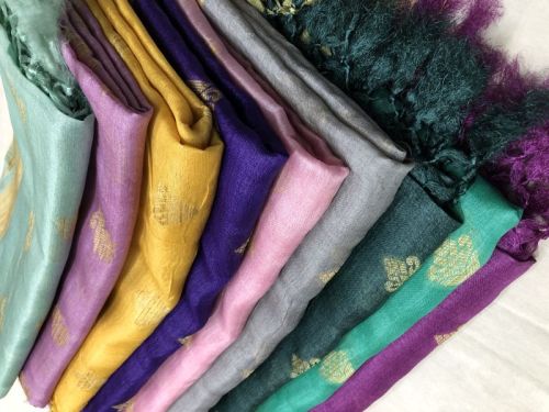 Buti Weaving Tussar Silk Dupatta, Technics : Attractive Pattern, Handloom