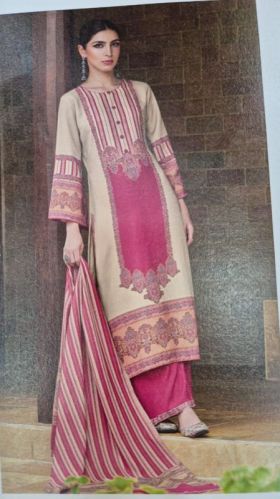 Woolen Suits, Packaging Size : 500gm