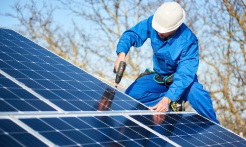 Solar Panel Maintenance Service