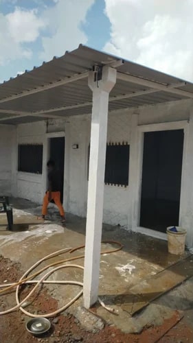 Polished White RCC Poles For Construction