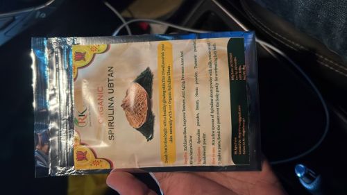 Spirulina Ubtan Powder, Color : creamy for Application On Face