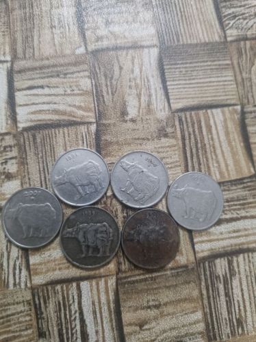 Metal old coins for Collecting Or Investment