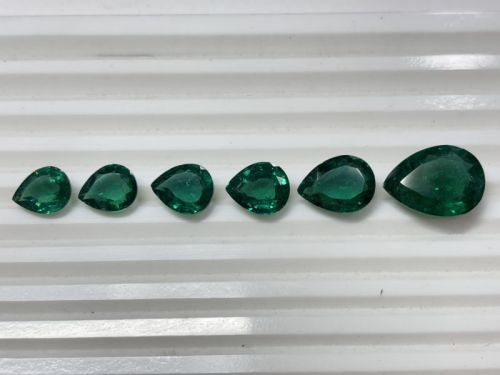 Emerald Synthetic Gemstones Pears All Shape Available