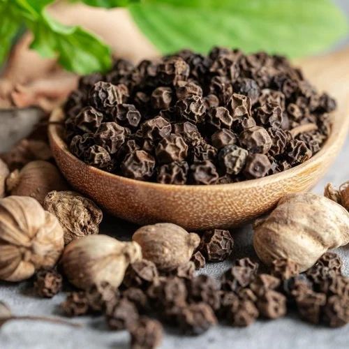 Natural Dry Black Pepper, Form : Seeds, Certification : FSSAI Certified