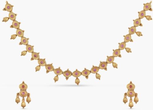 Kavi Antique Red Kempu Necklace Set, Weight : Necklace- 21 Gm, Earrings- 5.5 Gm