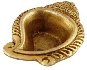 Brass Bud Shaped Oil Lamp For Mandir
