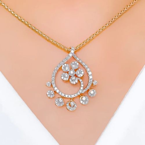 Intricate Rose Gold Diamond Pendant Set