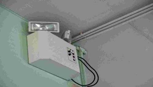 Automatic Emergency Lights