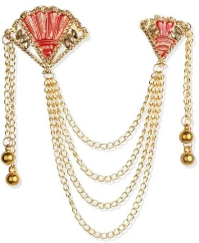 Design Floral Golden Chain Brooch.