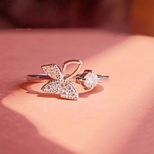 925 Silver Stylish Engagement Ring Customised