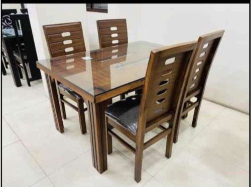 Wooden Fancy Dining Table Set Standard For Restaurant, Hotel, Home
