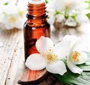 Vanilla Oil 100%, Packaging Type : Glass Bottle For Spa, Fragrances, Cosmetics, Aromatherapy