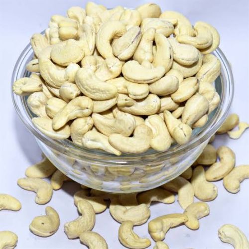 W320 Kaju Cashew Nut for Human Consumption