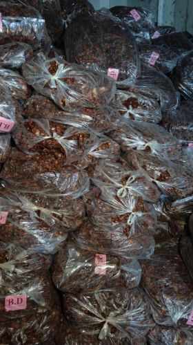 Natural Seedless Tamarind, Color : Dark Brown, Certification : FSSAI Certified, Grade Standard : Food Grade