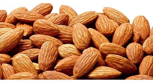 Common Sweet Almond Nuts, Taste : Crunchy, Packaging Type : Vaccum Bag For Milk