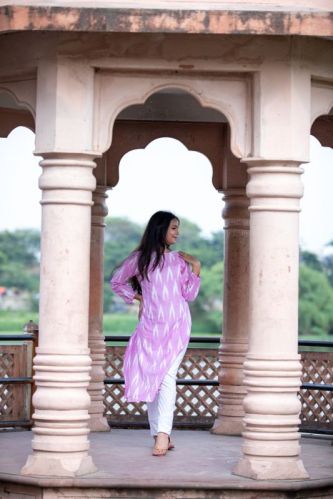 Ladies Ikkat Printed Cotton Kurti Casual Wear Straight