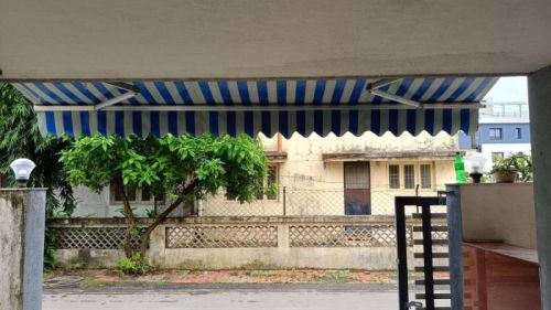 PVC Coated Double Side Stripe Awning, Frame Material : Metal, Installation Type : Wall Mounted