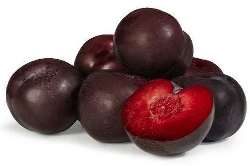 Natural Fresh Plum, Packaging Type : Carton Box, Packaging Size : 10kg For Jams, Baking, Salads, Desserts