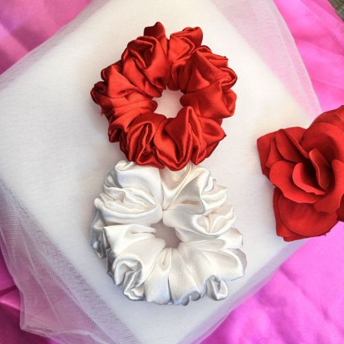 Satin Scrunchies Red and White, Brand Name : Glos Beauty Free Size