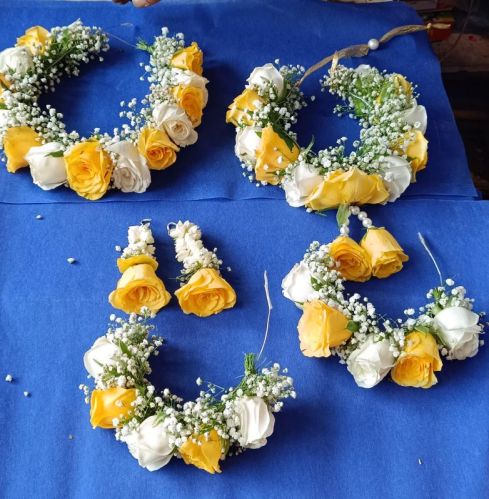 Haldi Ceremony Flower Jewellery Set, Gender : Female, Packaging Type : Box