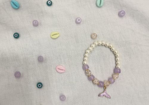 Natural Stones Polished Charm Bracelets, Gender : Female