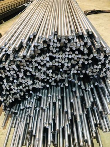 Polished Mild Steel Round Bar, Color : Silver for Industrial Use