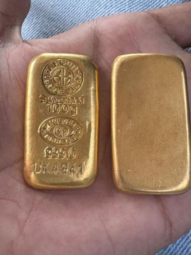 Gold Biscuits, Shape : Rectangular, Packaging Type : Golden