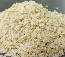 Little Millet Flakes 100%, Packaging Type : Polypropylene Bags, Standup Pouches, Packaging Size : 0.25-50kg