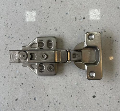 Polished Metal Door Baby Latch, Color : Metalic