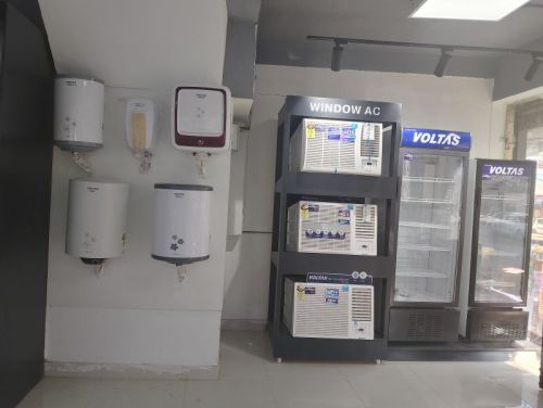 Automatic Visi Coolers, Power Source : Electricity