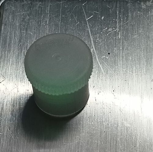 6 Mm Plastic Bsp Threaded Cap For Automotive, Medical Cosmetic Industries