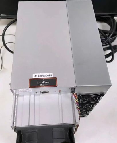 S19j Pro 104t Bitmain Antminer